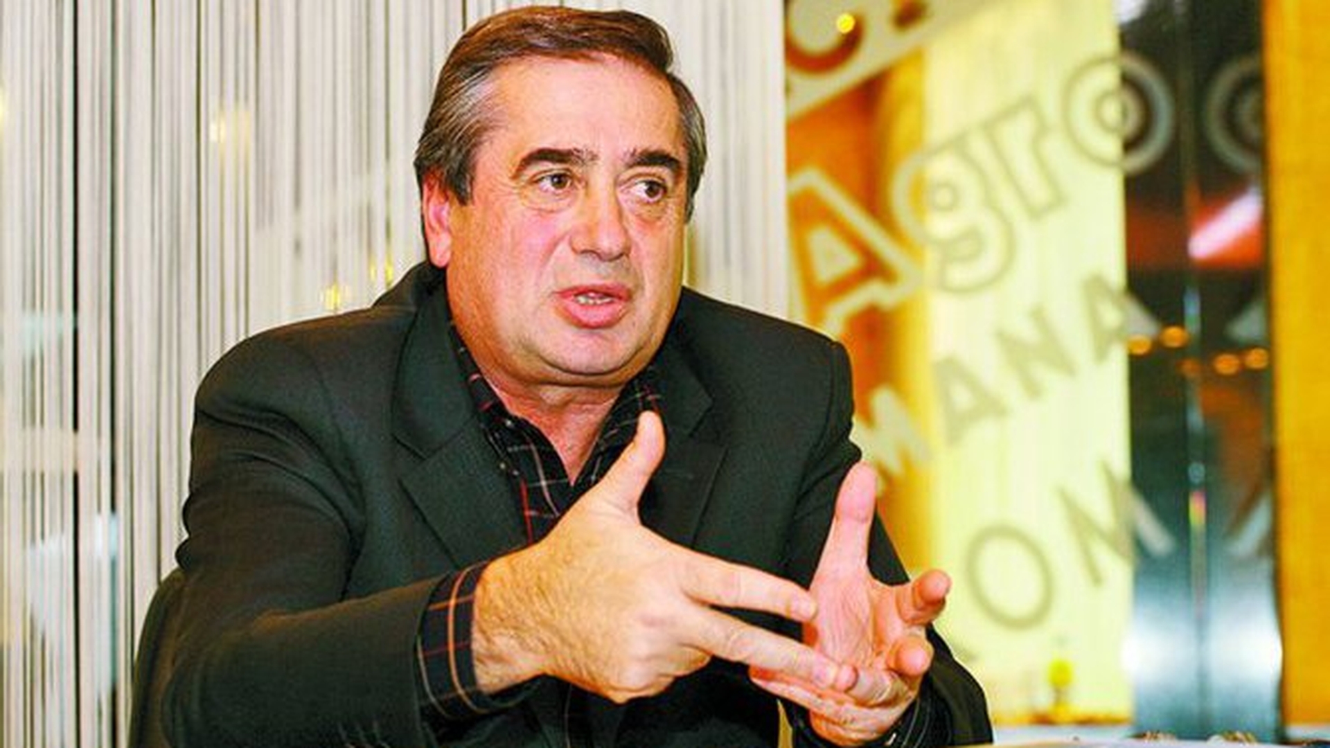 Se cearta pe milioanele de la Niculae