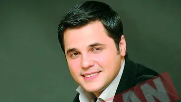 Cove vrea sa asiste la nasterea fiului sau