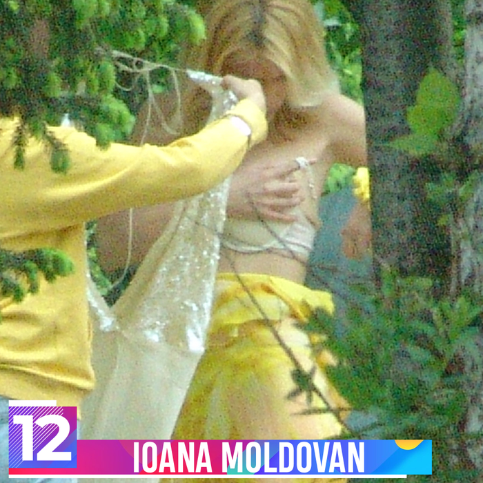 Top 20 bunăciuni din showbiz care au rămas “total descoperite” în locuri publice. Anna Lesko, Gina Pistol sau Anda Adam sunt doar câteva dintre numele sonore