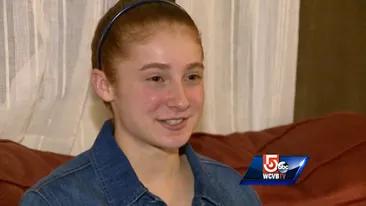 REVOLTATOR! Ce a gasit aceasta adolescenta in laptopul cumparat de la APPLE! A facut imediat reclamatie!