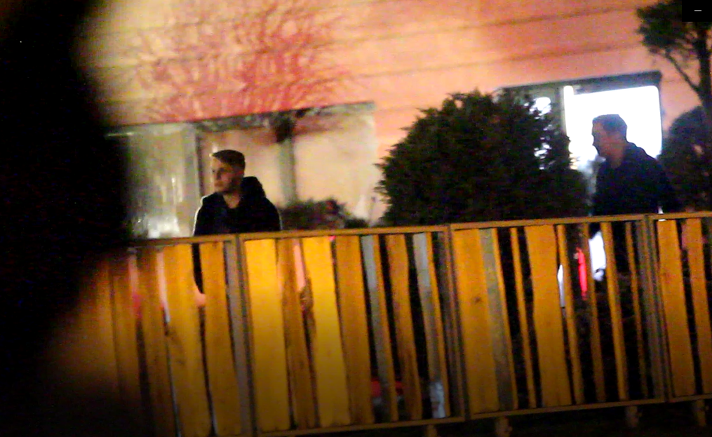 Codin Maticiuc, autorul cărții Dresor de lei și de fraieri – Viața lui Nuțu Cămătaru, a petrecut la restaurant alături de câțiva prieteni