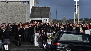 Dolores O'Riordan a fost înmormântată. The Cranberries a cântat pentru ultima oară!