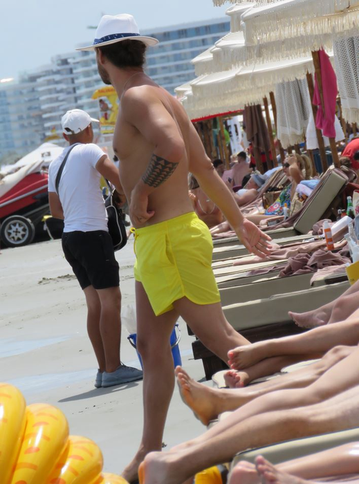 Bogdan Vlădău a cam dezamăgit pe plaja din Mamaia