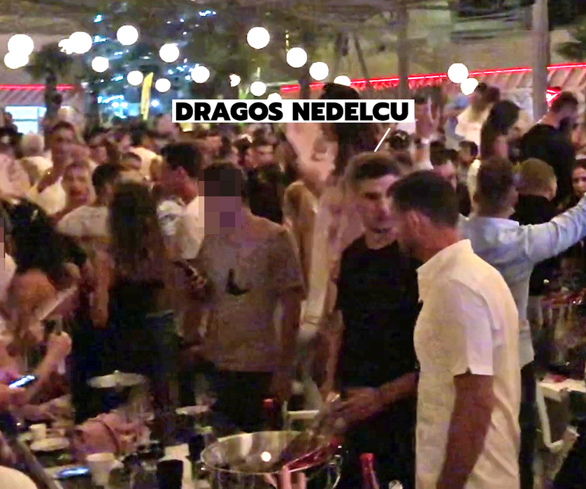 Dragoș Nedelcu a băut vin la LOFT, în compania bunului său prieten, ALexandru Cicăldău