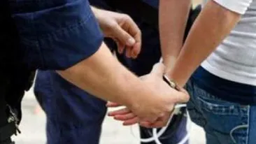 Au “picat” pe interceptari! Planuiau sa-l asasineze pe ministrul de Interne, insa politistii le-au dejucat planul