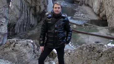 Adrian Artene, prezentatorul emisiunii CANCAN TV, s-a accidentat la schi: Locul meu nu este pe partie!