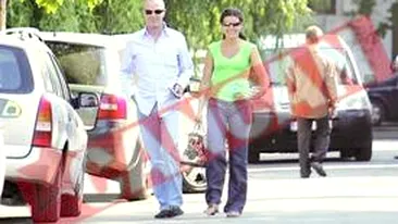 Petruta si-a dus lenjeria la Andrei