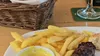 Un turist român a comandat 3 mici la Nisipurile de Aur, în Bulgaria. Ce a primit, de fapt