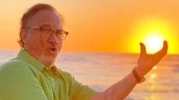 Actorul Jim Belushi divorțează de soția lui, Jennifer Sloan, după 23 de ani de căsnicie