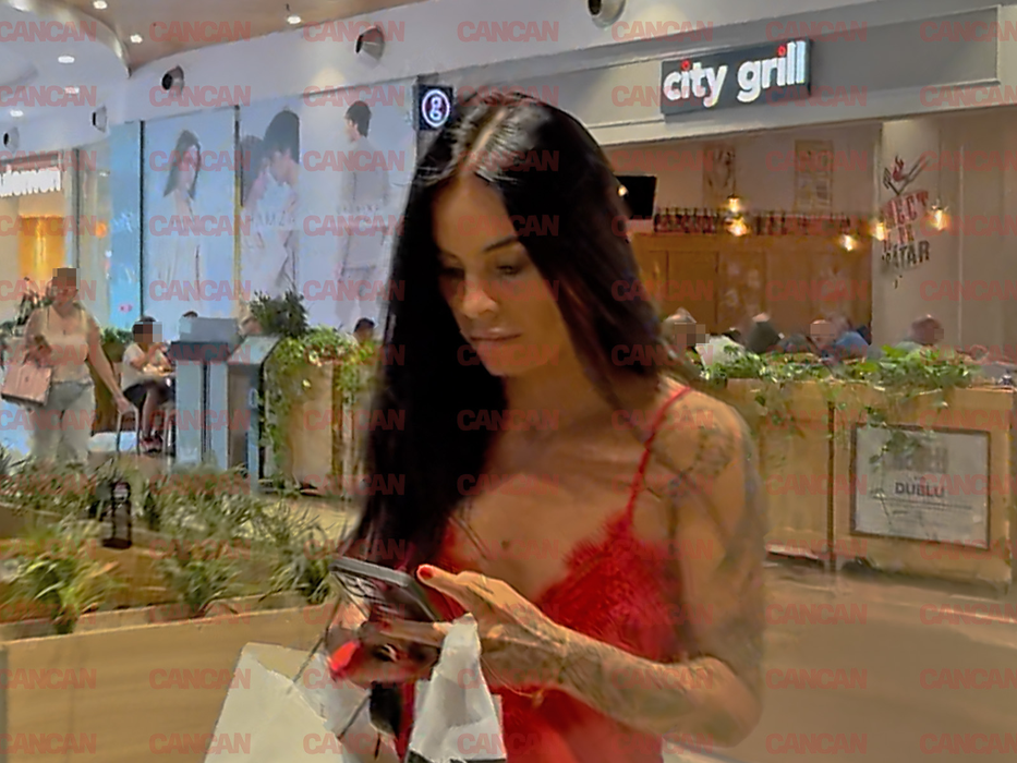 Livia Eftimie, ieșire la mall