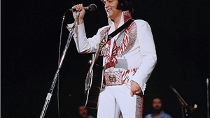 Mărturisire şocantă pe patul de moarte:”Eu l-am ucis pe Elvis Presley”