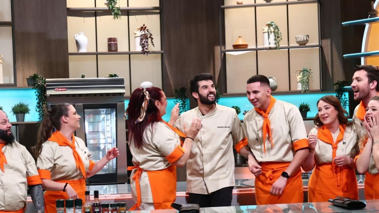 Panică în platoul Chefi la Cuțite, de la Antena 1! I s-a făcut rău înainte de battle, iar medicii au intervenit de urgență