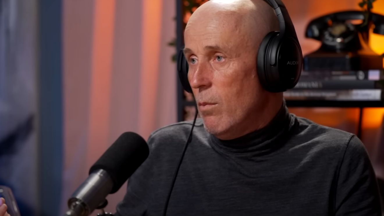 Mugur Mihăescu, dezvăluiri emoționante din perioada „Vacanța Mare”. Cum a fost debutul pe micile ecrane: „A fost o celebritate frumoasă și muncită”