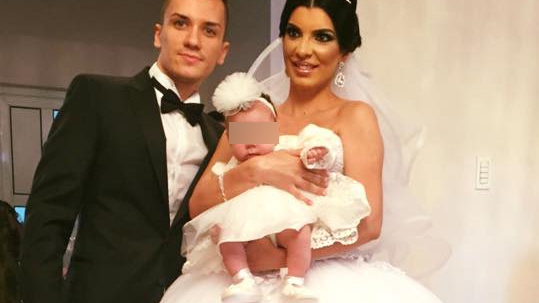 Fiica ANDREEI TONCIU este foarte răsfăţată! Ce cadouri a primit de la naşa ei, ANAMARIA PRODAN