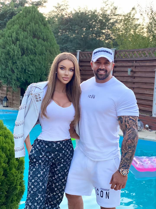 Carmen Sălciua, primele declarații după ce Bianca Drăgușanu a acuzat-o de falsitate și a jignit-o: “Ce ai cu mine? Dacă ai o problemă, poți să o spui frumos”