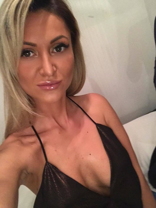 Nicoleta, ispita de la ”Insula iubirii”, înainte de operaţia la nas