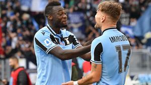 Lazio, în fața unui moment crucial al sezonului: o victorie astăzi o apropie la două puncte de Juve