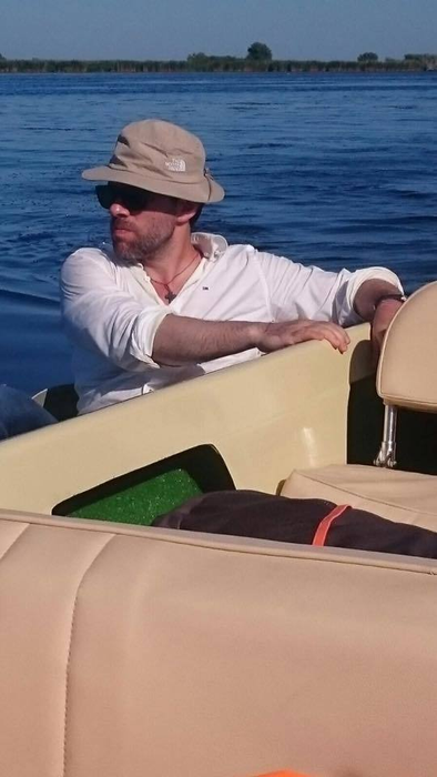 Alex Dima a creat un ghid pentru „turism civilizat“ după o zi petrecută pe litoralul românesc: ”Ştiu, n-avem drumuri. Dar nici bun simţ“