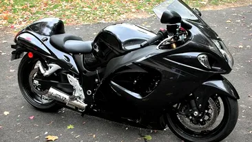 INFRICOSATOR! VEZI AICI ce a mai ramas dintr-o motocicleta dupa ce s-a izbit de un camion cu 280 km/h