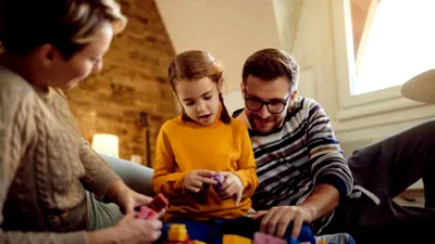 Ce comunică, fără să știe, părintele epuizat. Cercetătorii au un răspuns surprinzător