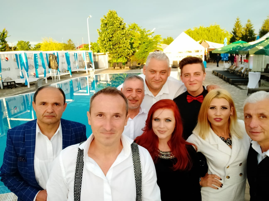Veste neașteptată pentru fanii unei trupe îndrăgite de la noi! Membrii formației au decis să se reunească