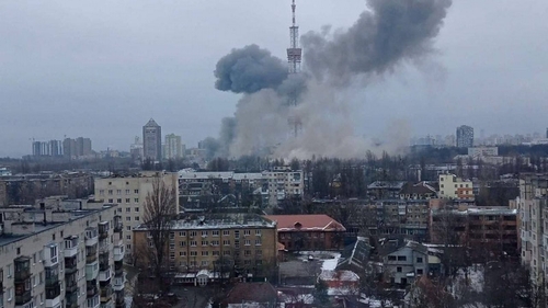 Rusia a aruncat racheta peste un mall din Kiev. Imaginile șocante au ajuns virale