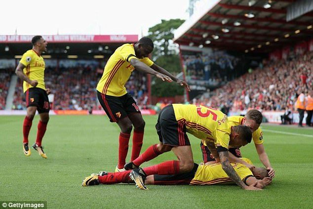 VIDEO / Fotbalistul-vedetă la Watford, clipe de coşmar: ”Mi-au pus pistolul la cap şi au zis că mă vor ucide…”