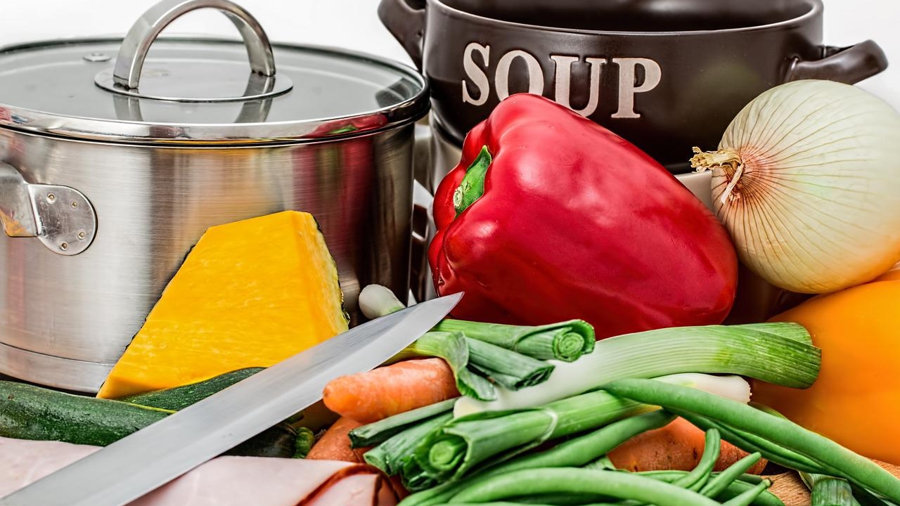 Alimentele interzise pe 15 august 2022. De ce nu e bine să le consumi de Sfânta Marie