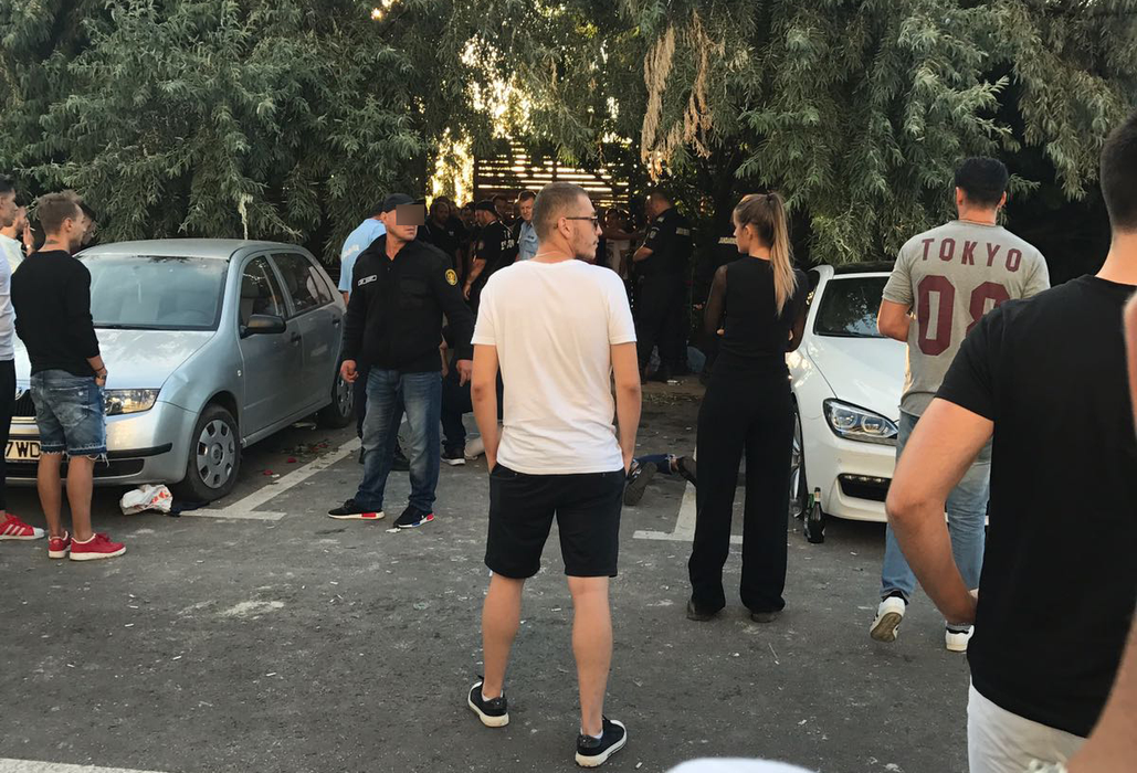 Bătaie cu cuţite între clanurile de interlopi, într-o parcare din nordul statiunii Mamaia!