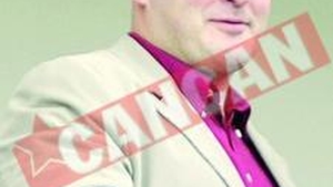 Au de luat cate 15.000 de lei