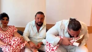 George Restivan a luat exemplu de la Selena Gomez! I-a sărutat picioarele Adrianei Bahmuțeanu