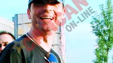 Va face patru emisiuni odata