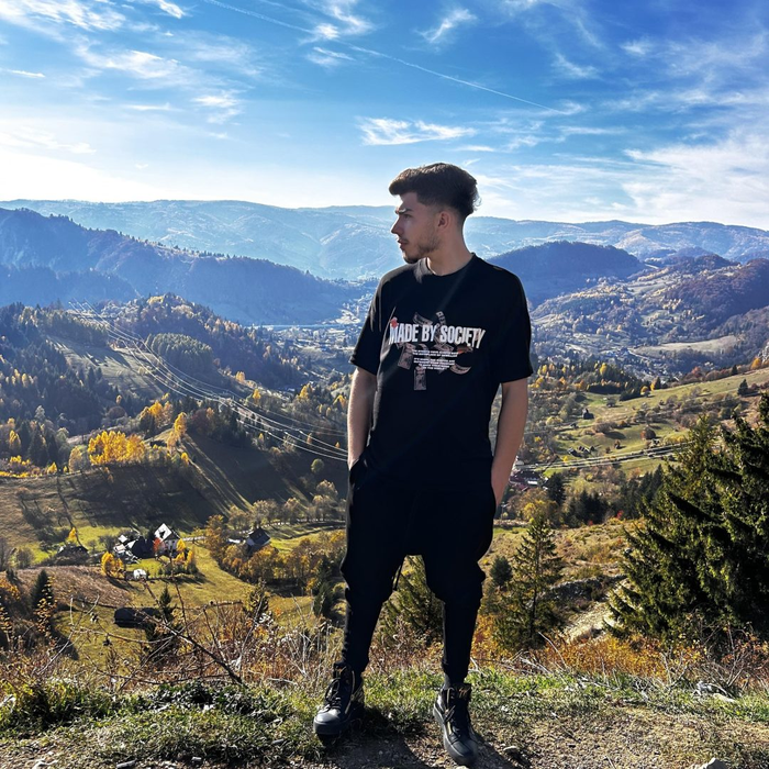 Tragedie cumplită în Vrancea. Alex și Miruna au murit în mașina care a luat foc după impact
