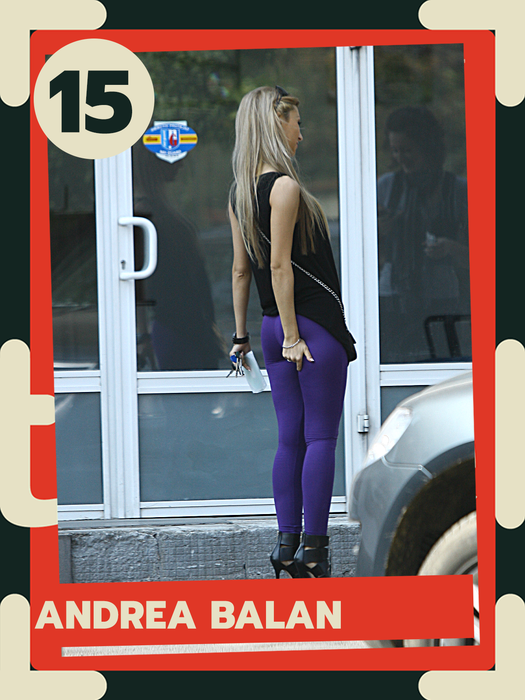 Top 30 vedete care își aranjează pantalonii într-un mod provocator