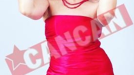 Anca Parghel scrie in acelasi timp cu ambele maini