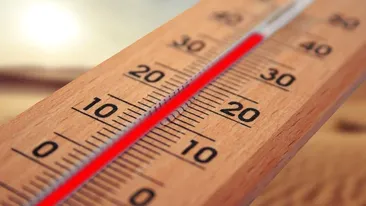 Temperaturi record! ANM a emis cod portocaliu de caniculă în 10 judeţe