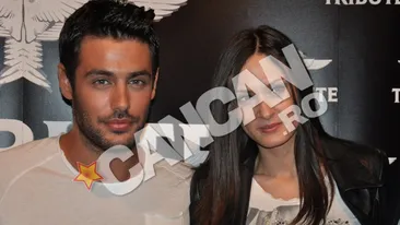 Fetele au facut coada sa se fotografieze cu grecul Kostas Martakis. Fotomodelul Andreea Tivadar n-a ratat aceasta ocazie