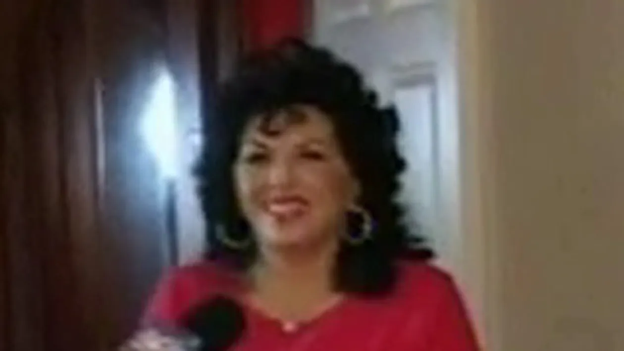 VIDEO Carmen Harra face un film despre viata ei: Jennifer Lopez e interesata sa ma joace, dar eu o vreau pe Meryl Streep! Lucreaza cu regizorul filmului Ocean's Eleven