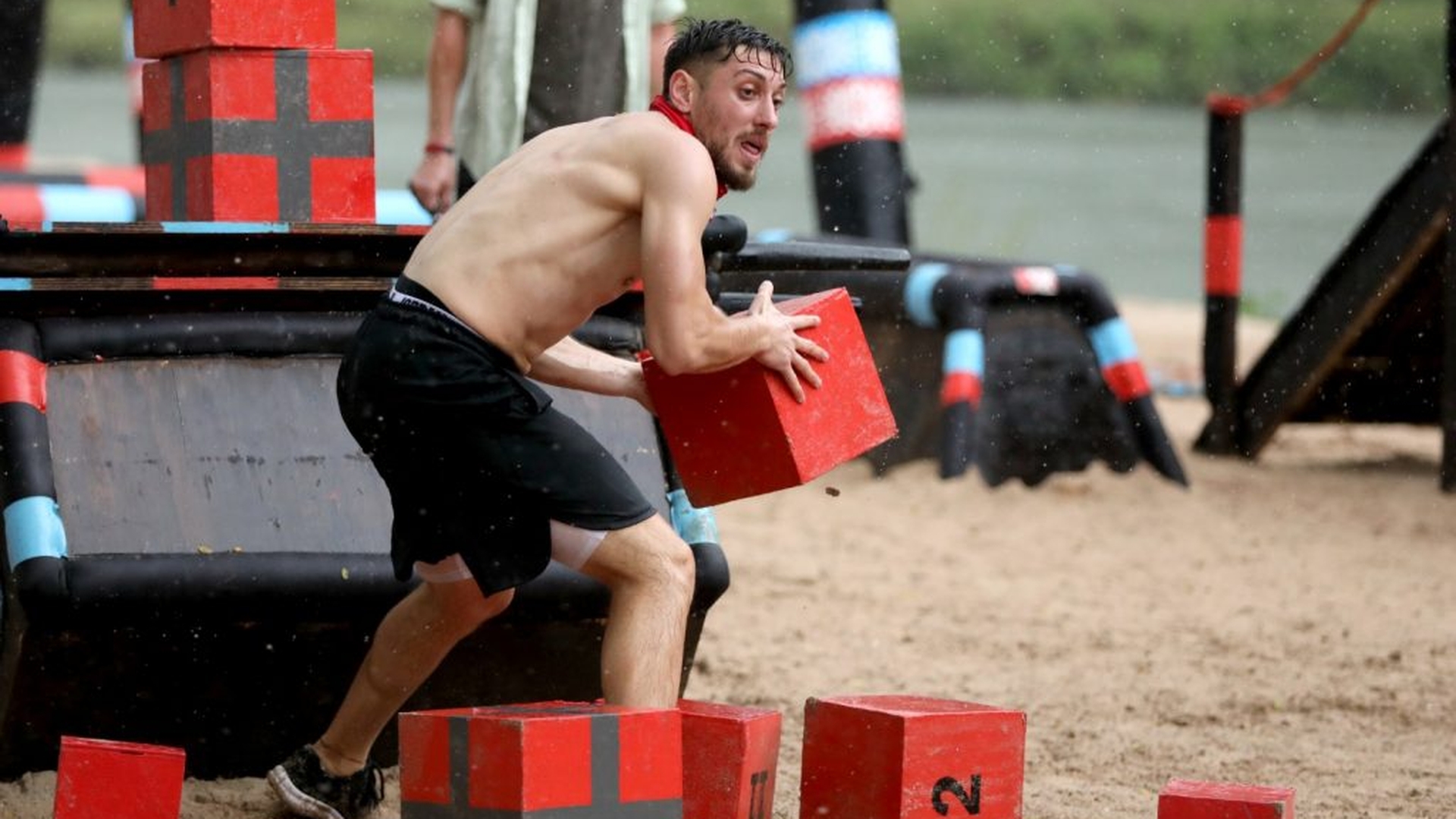 Ghiță de la Survivor, încercat de soartă de mic copil: ”I-a murit o soră și tatăl i-a părăsit”