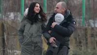 Primele imagini cu ”fata de la Loto” + soţul & bebeluşul de o lună! Ce familie fericită…