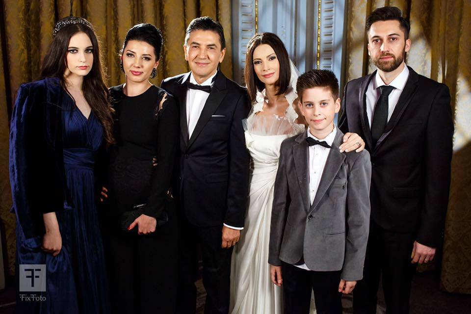 Toţi invitaţii de la nuntă au fost nevoiţi să facă asta! Ce condiţii le-a pus ANDREEA BERECLEANU