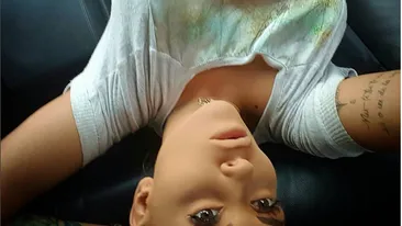 OANA RADU şi-a schimbat silicoanele? Vedeta şi-a scos la înaintare sânii imenşi