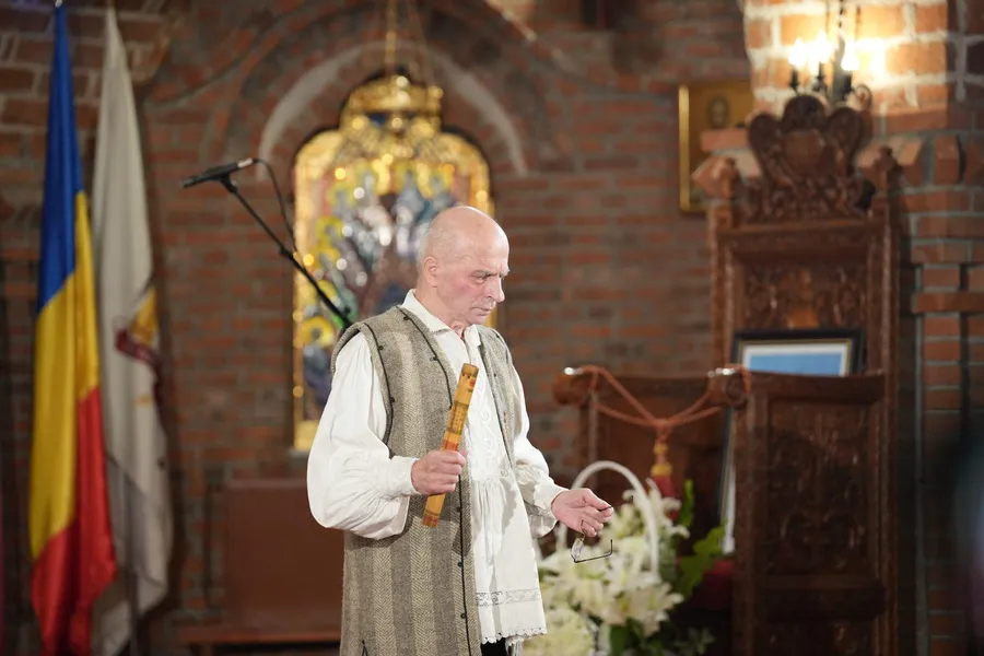 GRIGORE ELSE ASAI ROMANUL