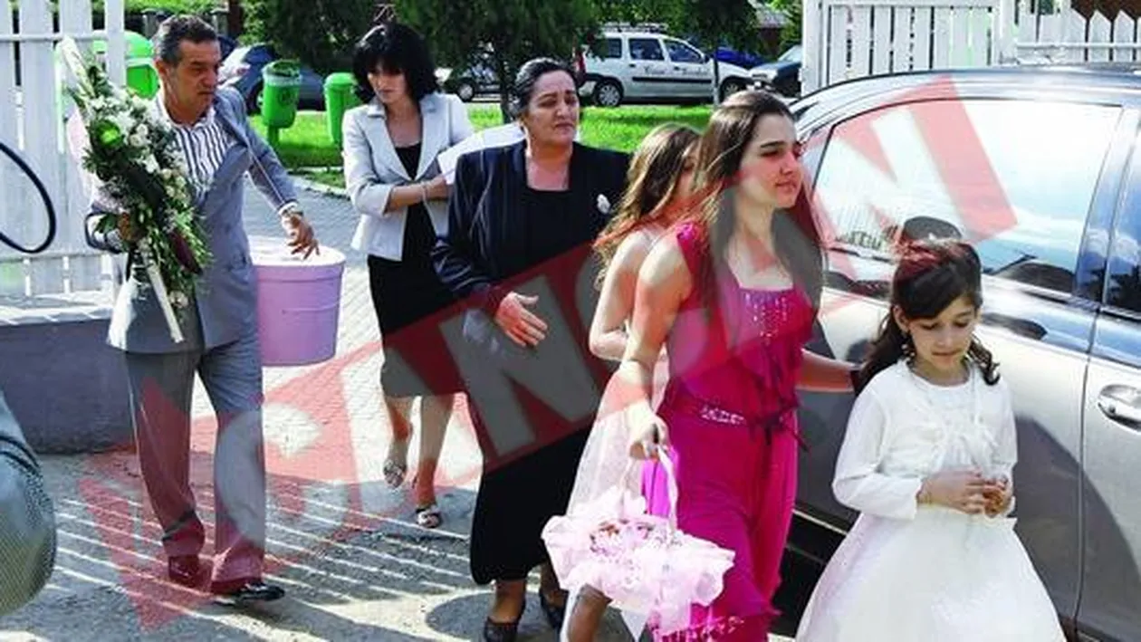 Gigi Becali i-a promis fiicei sale mijlocii ca nu vinde Steaua