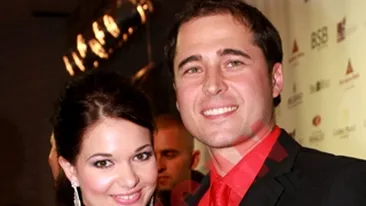 Dinu Maxer deseneaza mobila din camera fiului sau! Patul va fi in forma de autobuz, iar masa va avea aspectul unei masinute