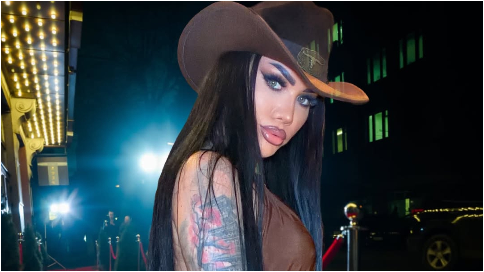 Natasha Black face bani frumoși din meseria de dominatoare! Câte zile pe lună muncește concurenta Insula Iubirii