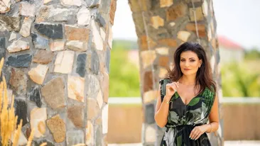 După ce Alexandru Papadopol s-a afișat cu noua cucerire, Ioana Ginghină a plecat în vacanță