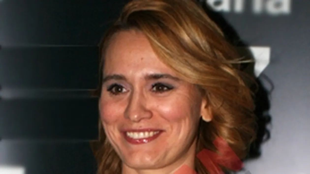 Andreea Esca a creat o colectie de bijuterii dedicata femeilor care iubesc copiii