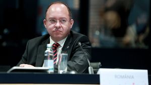 MAE cere cere ministrului mexican de Externe oprirea abuzurilor comise împotriva românilor blocaţi în Mexic