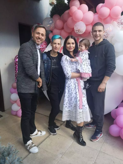 El este bărbatul cu care Deea Maxer și-a petrecut Paștele! Dinu este devastat: ”Nu am fost bine, recunosc”